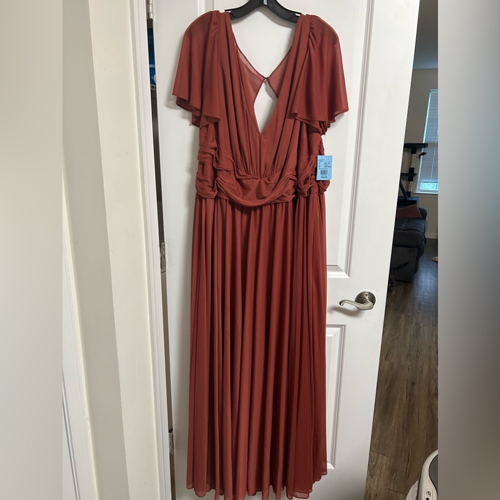 NWT David’s Bridal Cinnamon bridesmaid/wedding guest dress with flutter sleeve